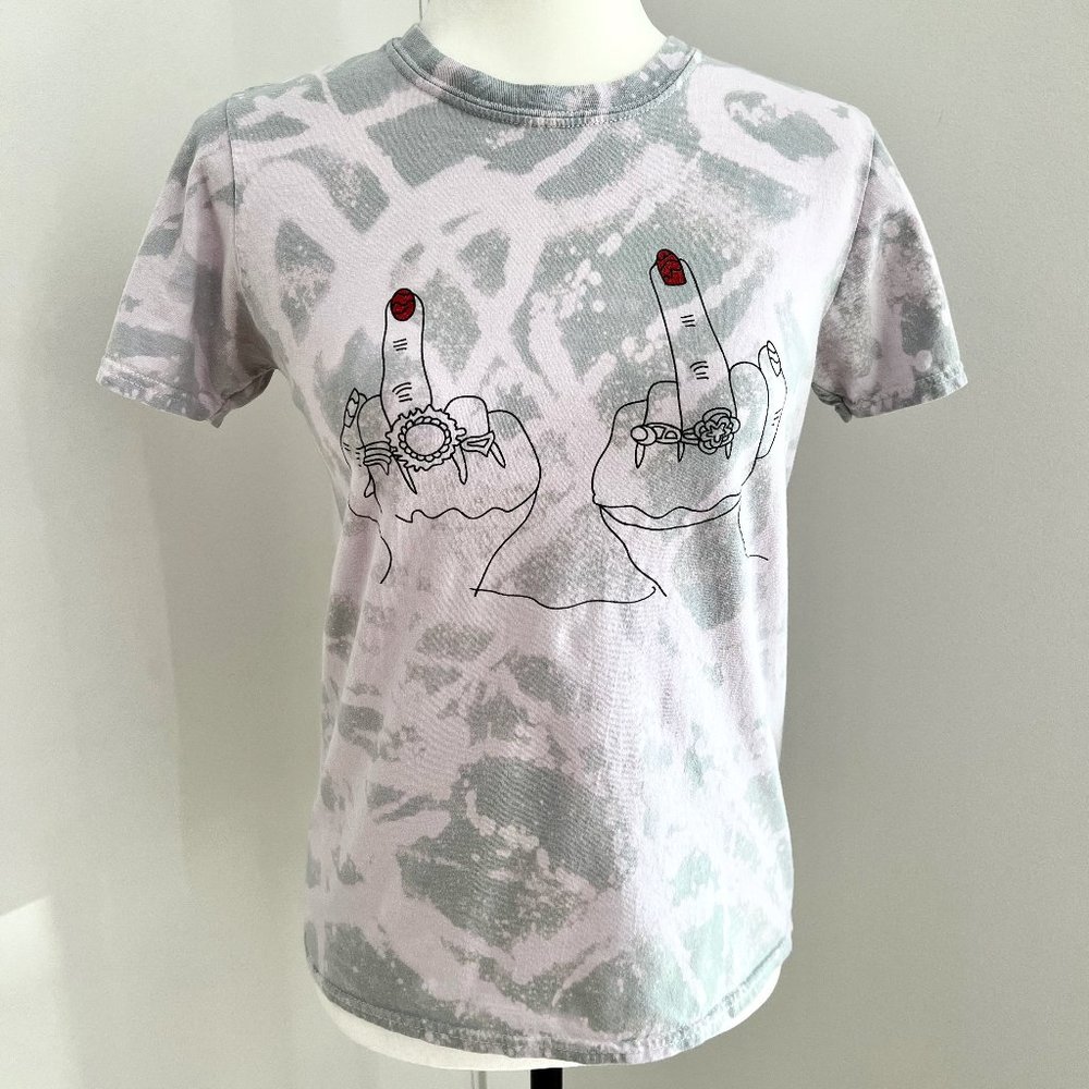 ✨Upcycled | NastyGal | Flip 'Em Off Relaxed Graphic T Shirt | Small | Blue/Grey - Picture 7 of 10